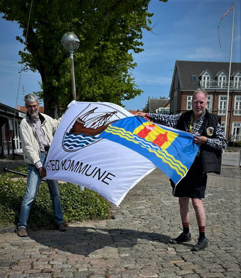 Überreichung der Flagge in Nysted am 18.5.22