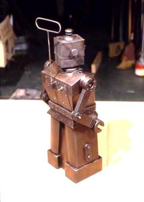 Steel Robot Stained steel H45×W23×D15 (cm) 2002