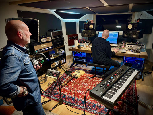 ... Peter Urfer - Vocals