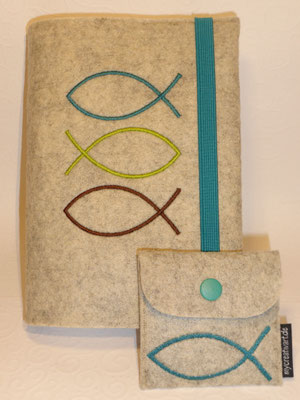 Stickmotiv Fischschwarm in türkis-grün-braun auf Filz in muschel meliert (Stickdatei von Rock-Queen) mit passendem Rosenkranztäschchen Fisch (Stickdatei von Taera-DIY)