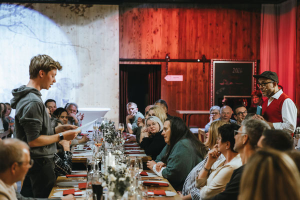 Krimi-Dinner von Theater krimimobil