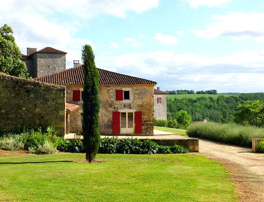 Le Bastion - gîtes au Château de Poudenas à Poudenas