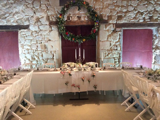 La table des mariés au Château de Boisverdun en Nouvelle Aquitaine
