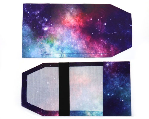 広がりのある宇宙のイメージ画像で、上下左右を意識しないデザイン。