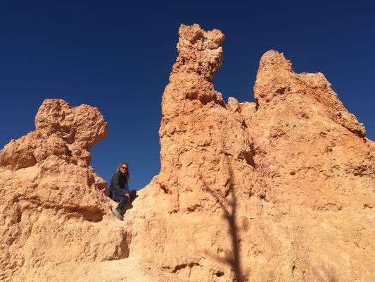 Charlotte dans le Canyon 