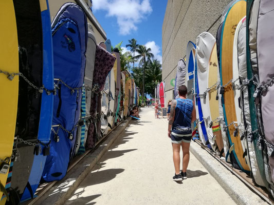 Le garage des planches de surf