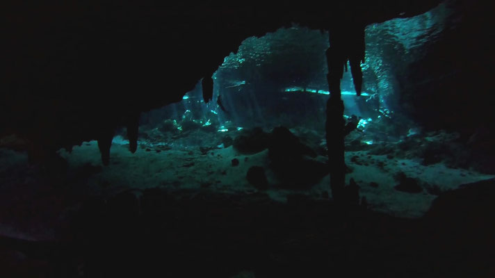 Cenote Dos Ojos