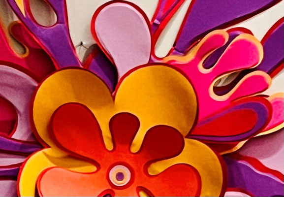 Papier Objekt Floral in lila, orange, rot, pink