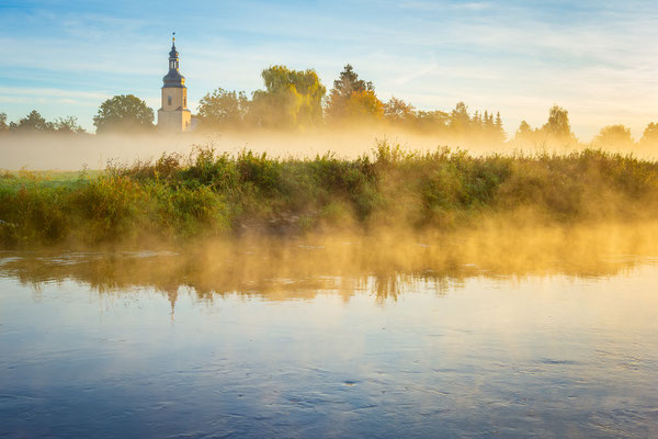 Lochau im Saalekreis im Sonnenaufgang