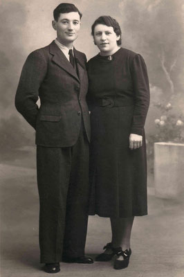 Mon grand-père et ma grand-mère paternels, Marcel et Baptistine-Jeanne, dans les années 30.