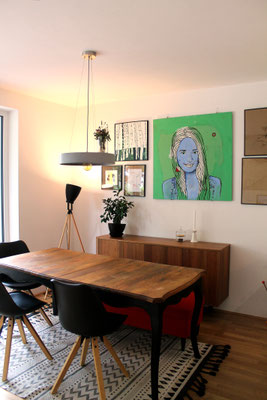 Portrait 'JULIA' in seinem neuen Zuhause