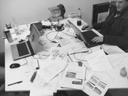 kreativarbeit am schreibtsich