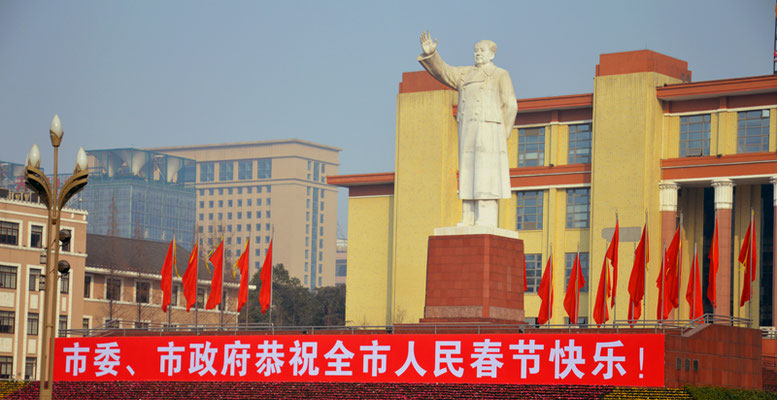Richard Courtois - place Mao Zedong, Chengdu, Sichuan