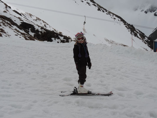 Sarah hits the slopes, Mount Cheeseman Ski Area