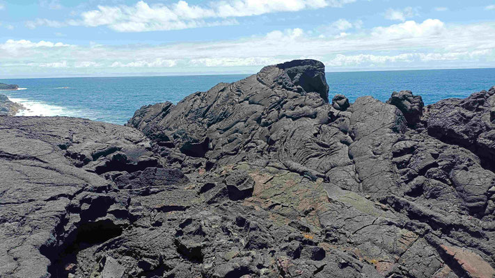 RANDO LA POINTE DE LA TABLE ERUPTION DE 1986 SAINT PHILIPPE