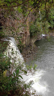 LA CASCADE DU BASSIN LA PAIX