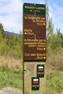PANNEAU INDICATEUR ENTRE LA NOUVELLE ET MARLA CIRQUE DE MAFATE