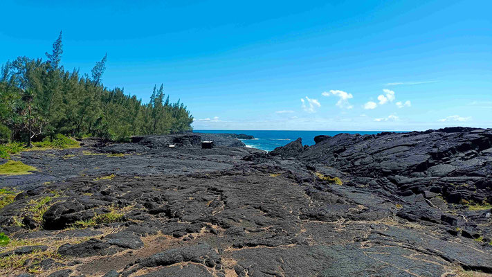 A SAINT PHILIPPE RANDO DE LA POINTE DE LA TABLE ERUPTION DE 1986 