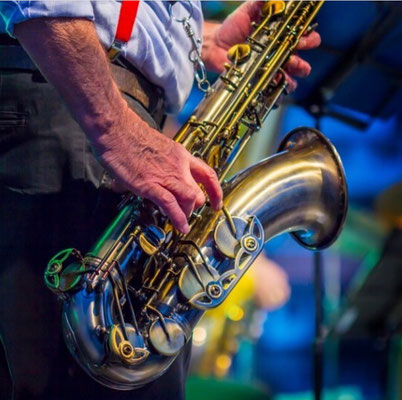Saxophone 3