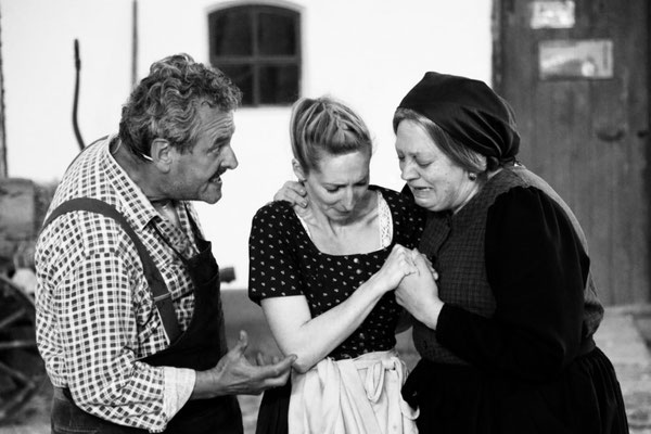 Szene mit Andreas Gruber, Viktoria und Cäcilia