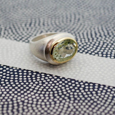 Ring 925/- Silber mit hellgrünem Prasiolith