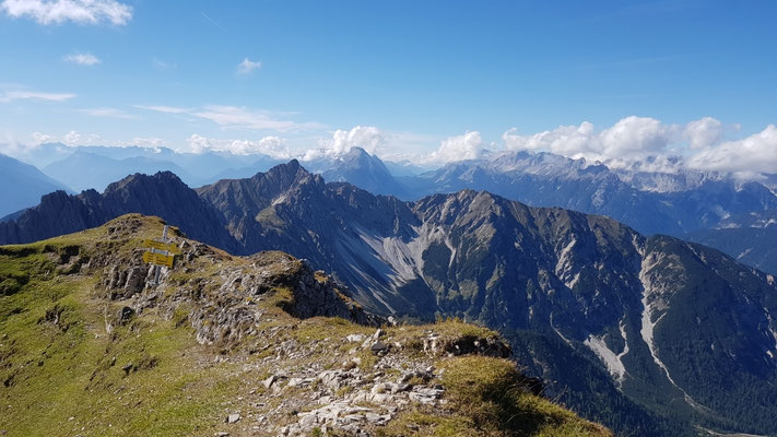 Gipfelblick nach Westen
