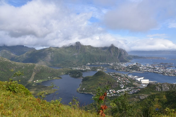 Svolvær und Blåtinden