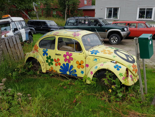 Hippieauto in Sortland