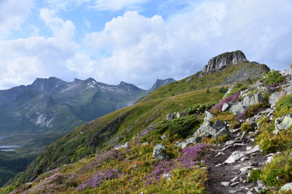 Tjeldbergtinden
