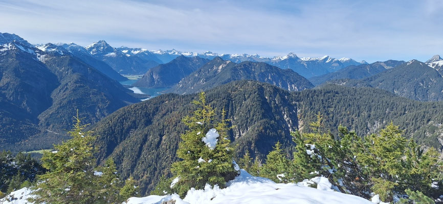 Blick nach Westen mit Plan- und Heiterwanger See