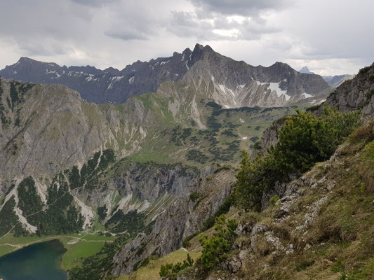 Rubihorn, Blick aufs Nebelhorn