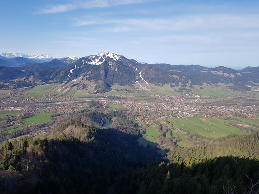 Auf 1250m gibt es einen schönen Aussichtsfelsen
