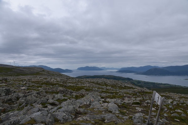 Blick vom Gipfel nach Norden