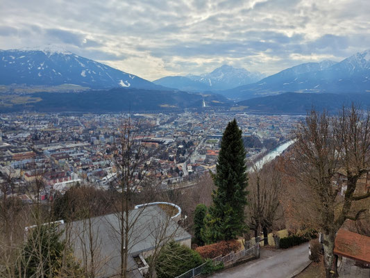 Blick von der Hungerburg auf Innsbruck