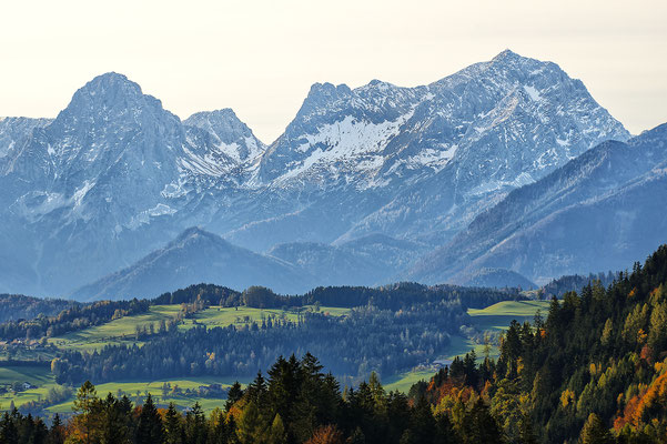 Der große Priel (rechts) und die Spitzmauer (links) vom Hengstpass aus gesehen