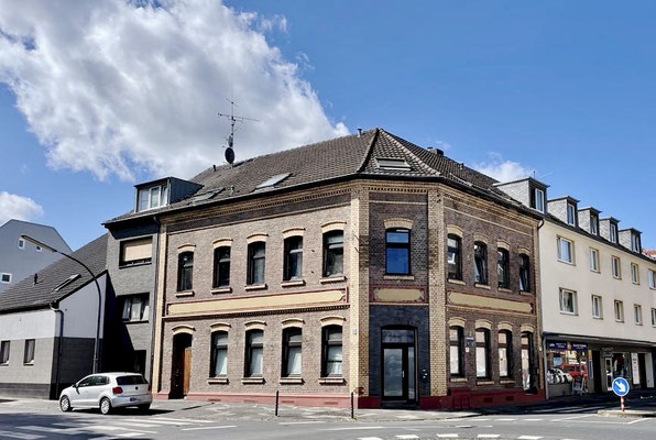 Mehrfamilienhaus mit Wohnungen und Apartments Köln Ehrenfeld