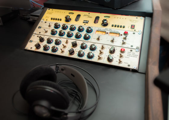 2 Parte dell'hardware presente in studio