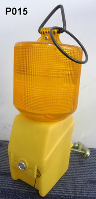 Barricade Lamp No.P015, single battery type,360degree visible, Yellow lens Flashing, Red lens Fixing, or OEM accepted.
