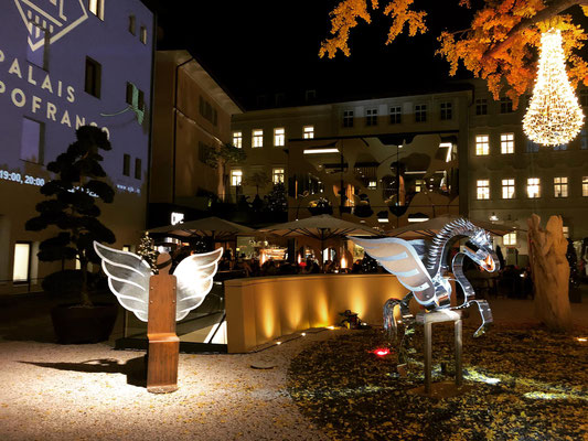 ANGEL SCULPTURE e PEGASUS SCULPTURE
