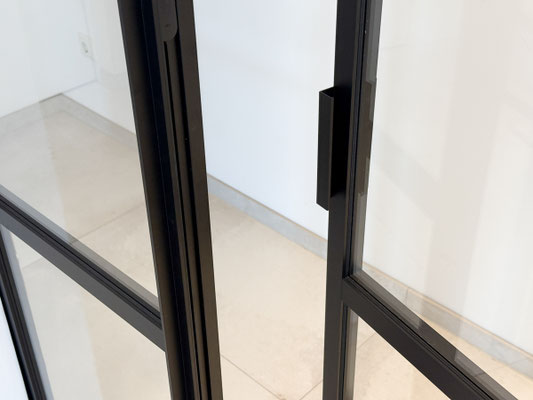 Maßgefertigte Lofttüren aus Stahl und Aluminium im Kreis Düren