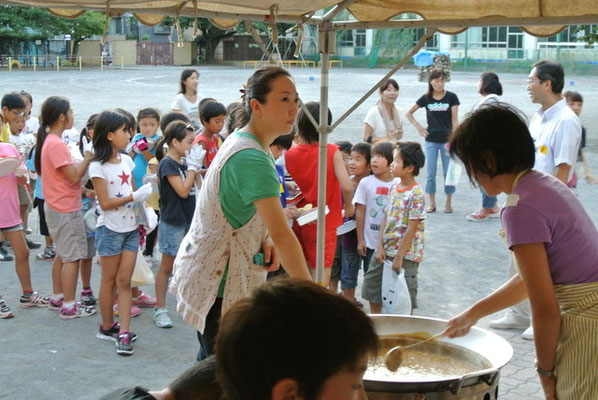下赤小まつり２０１２ 下赤塚小学校 父親実行委員会 おやじの会