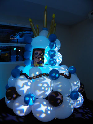 Gâteau d'anniversaire en ballons