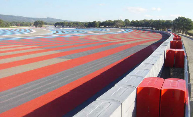 plots de protection du circuit Paul Ricard