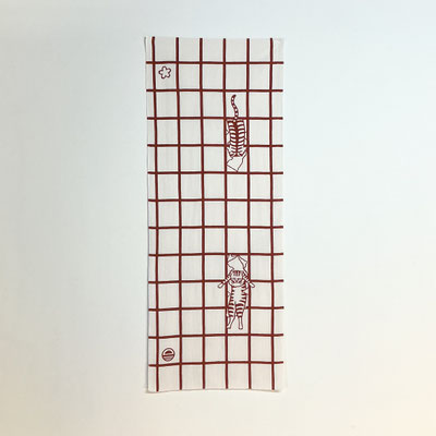 タオル掛けなどにかけると絵柄が背中合わせになります