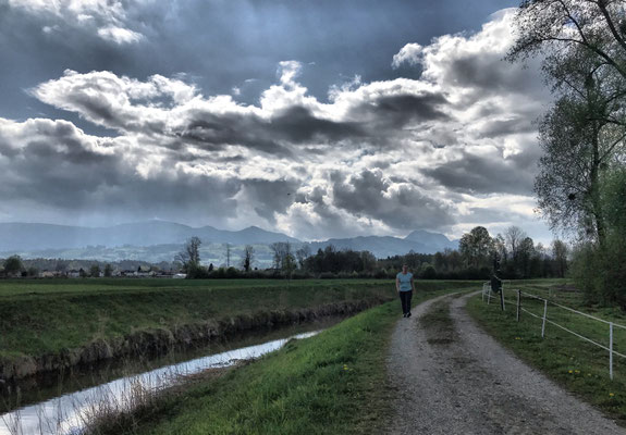 Weg entlang der Rohrdorfer Achen