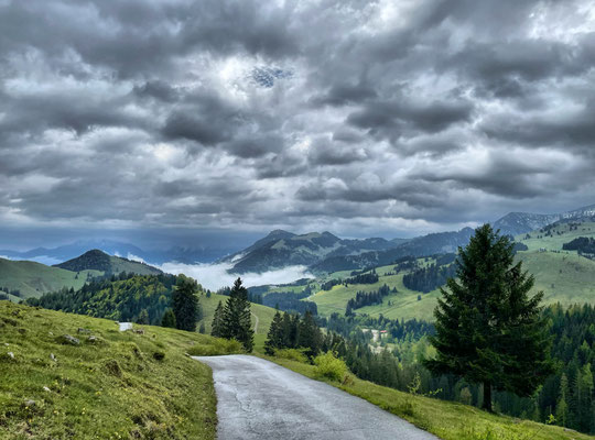 Auf dem Weg Richtung Arzmoos
