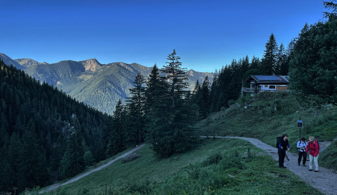 Blick zurück zur Kesselalm