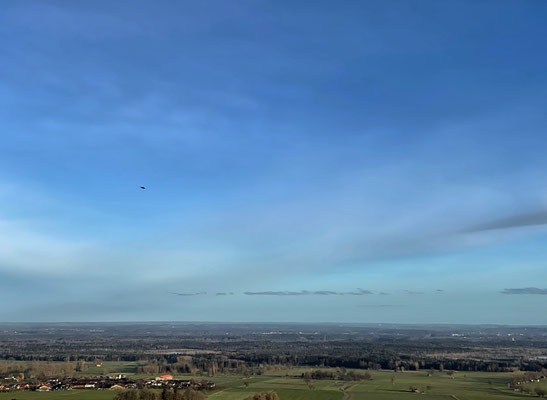 Blick vom Wilhelm-Leibl-Weg ins Tal