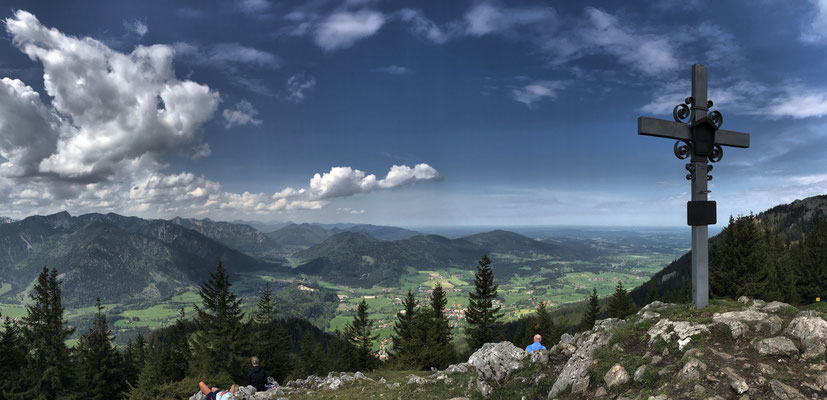 Gipfelpanorama vom Schweinsberg
