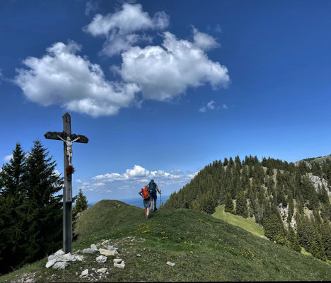 Kirchwand Gipfelkreuz